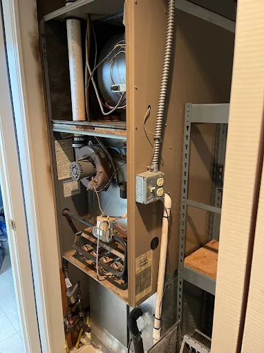 Expert HVAC System Maintenance - DiMartino's Professional Service Salem OR Professional HVAC furnace unit installation and maintenance service Salem Oregon